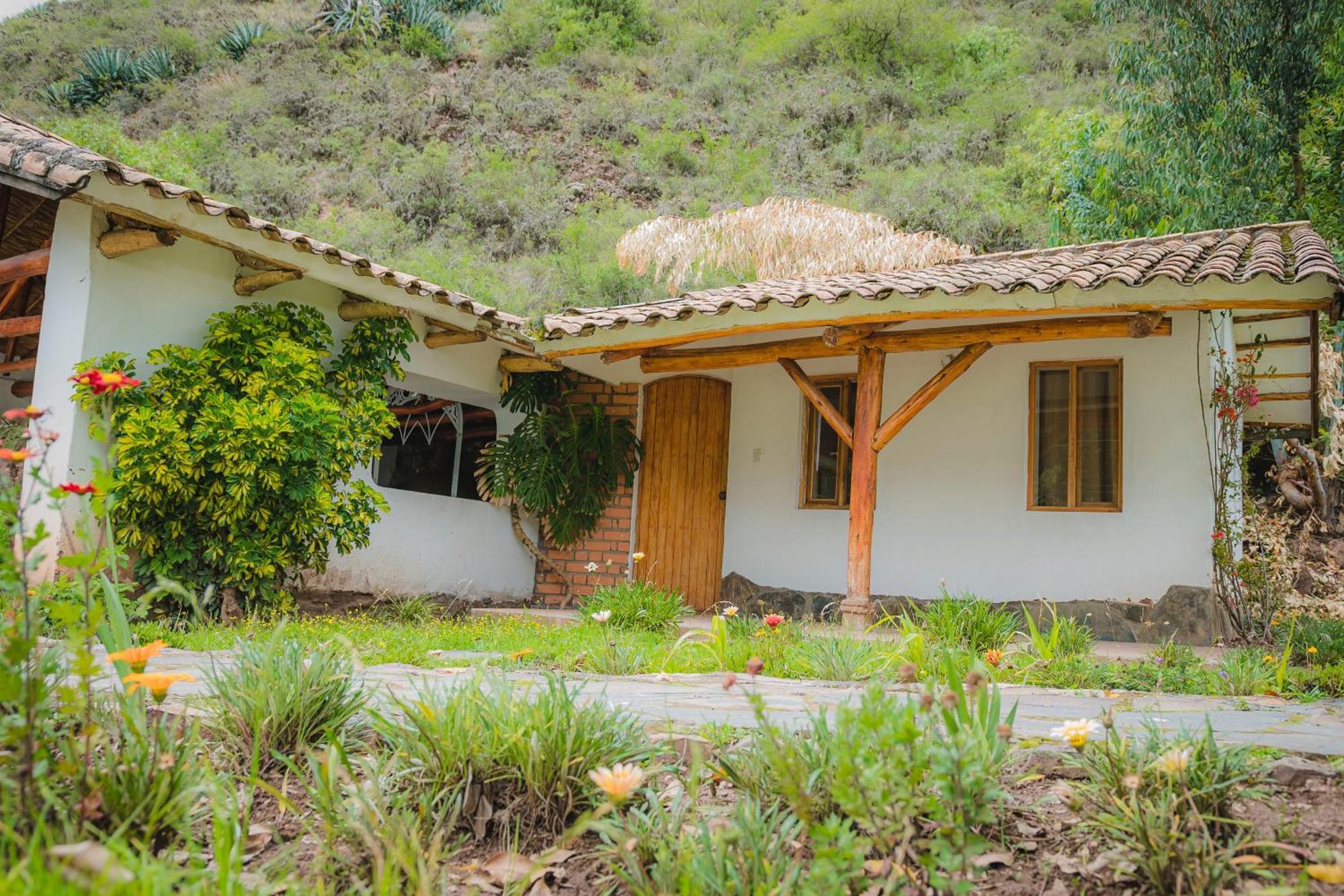 Inkas Hotel Y Convenciones Pisac Exterior photo
